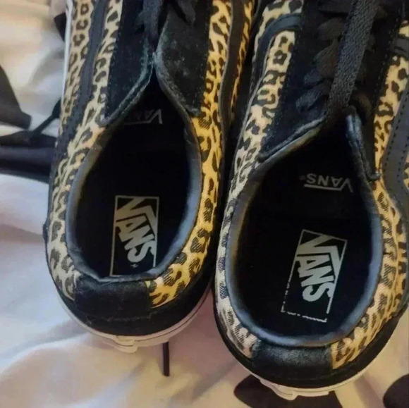 Vans Black and Leopard Print Athletic Shoes - Picture 4 of 8